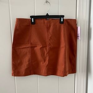 Burnt orange target mini skirt